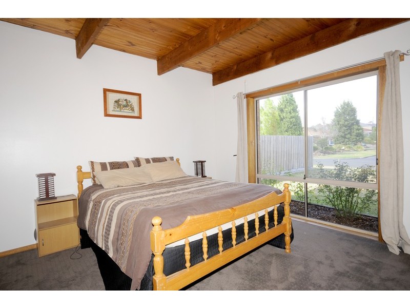 35 Leawarra Way, Clifton Springs VIC 3222