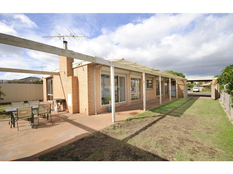 35 Leawarra Way, Clifton Springs VIC 3222