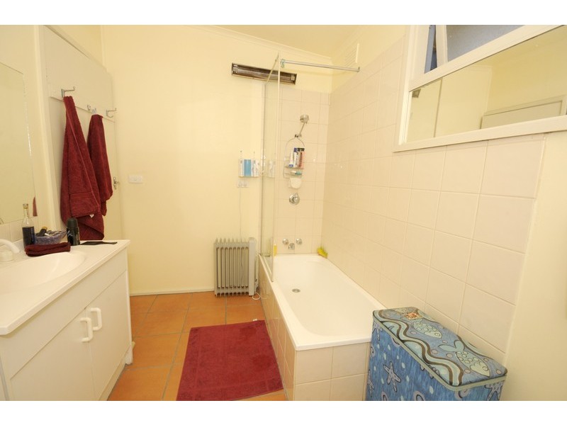 2 Bullimah Avenue, Clifton Springs VIC 3222