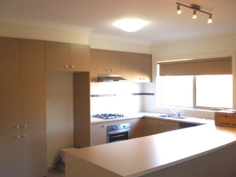 2/10 Barega Place, Clifton Springs VIC 3222