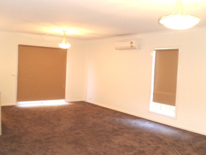 2/10 Barega Place, Clifton Springs VIC 3222