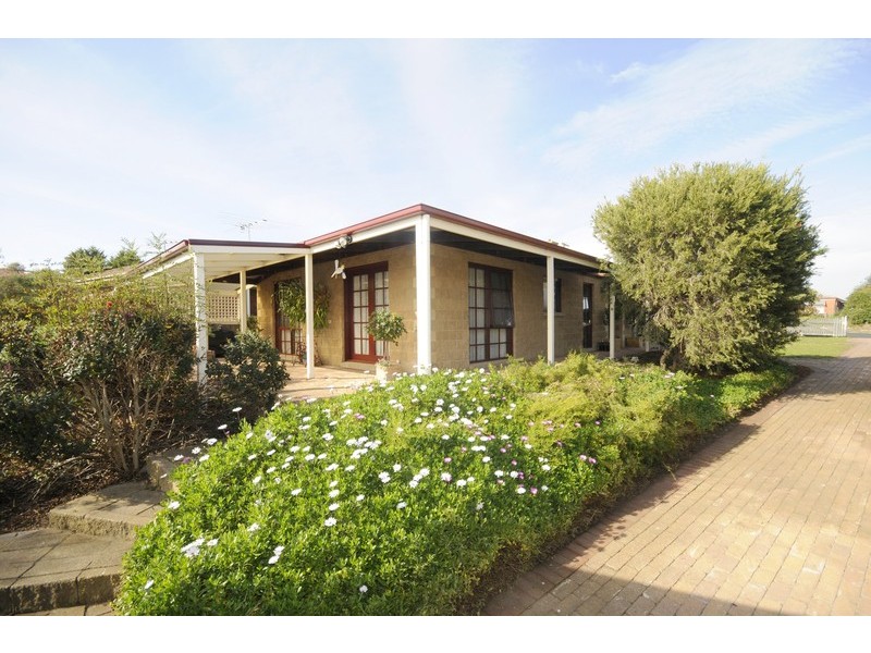 142 Country Club Drive, Clifton Springs VIC 3222