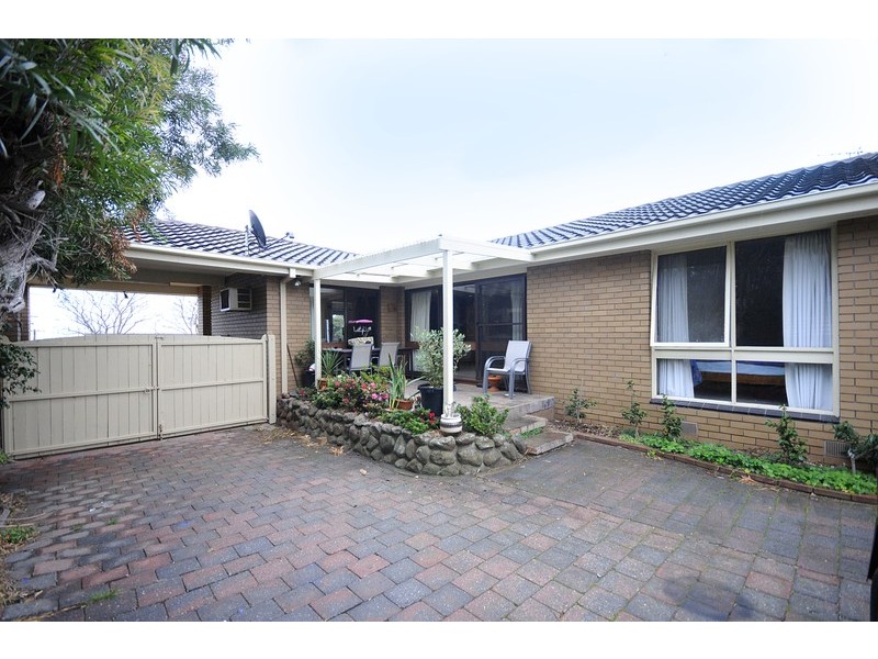 3 Gumarooka Avenue, Clifton Springs VIC 3222
