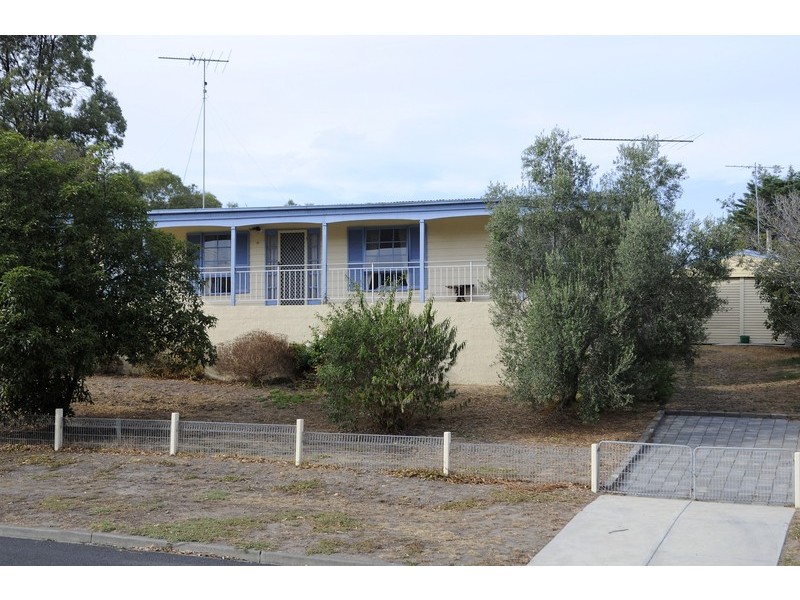 2 Bullimah Avenue, Clifton Springs VIC 3222