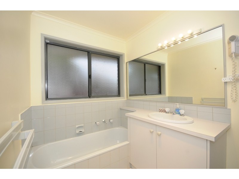 2/148 Newcombe Street, Portarlington VIC 3223