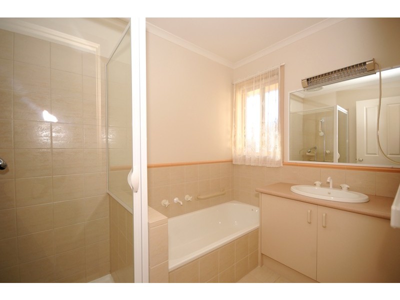 1/1 Tony Street, Drysdale VIC 3222
