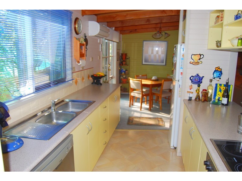 121 Beacon Point Road, Clifton Springs VIC 3222