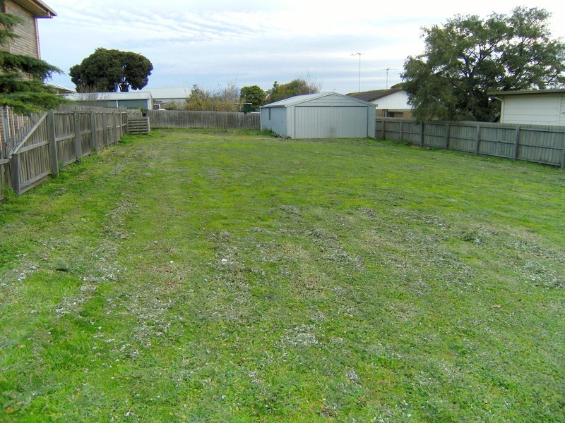 12 Eversley Street, Drysdale VIC 3222