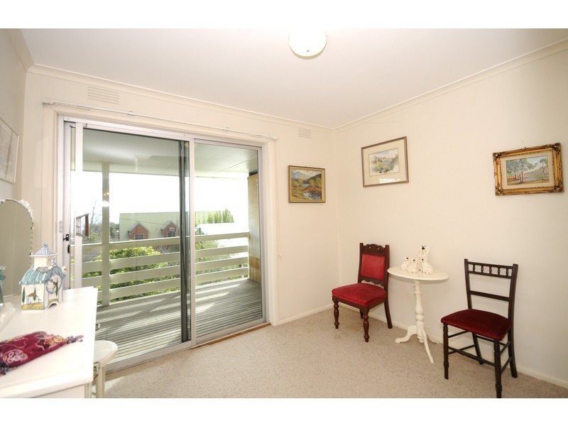 8 Gumarooka Avenue, Clifton Springs VIC 3222