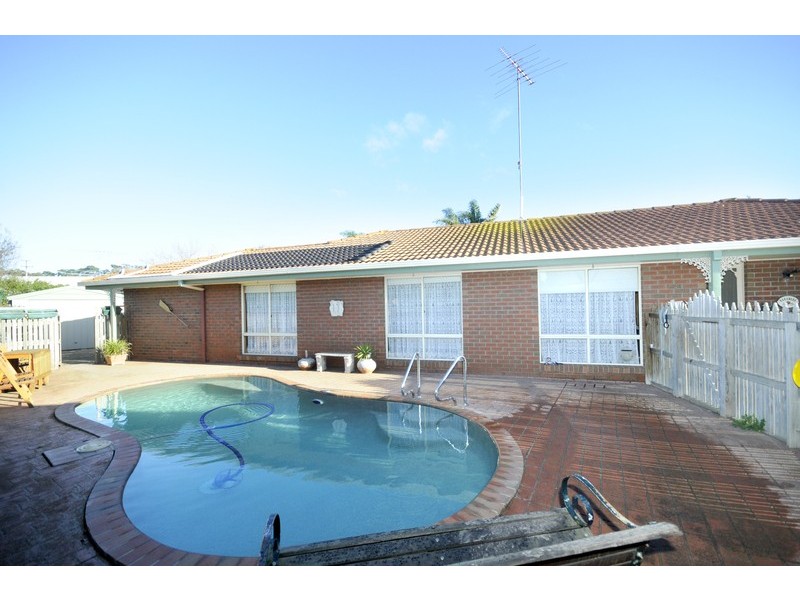 16 Panpandi Drive, Clifton Springs VIC 3222