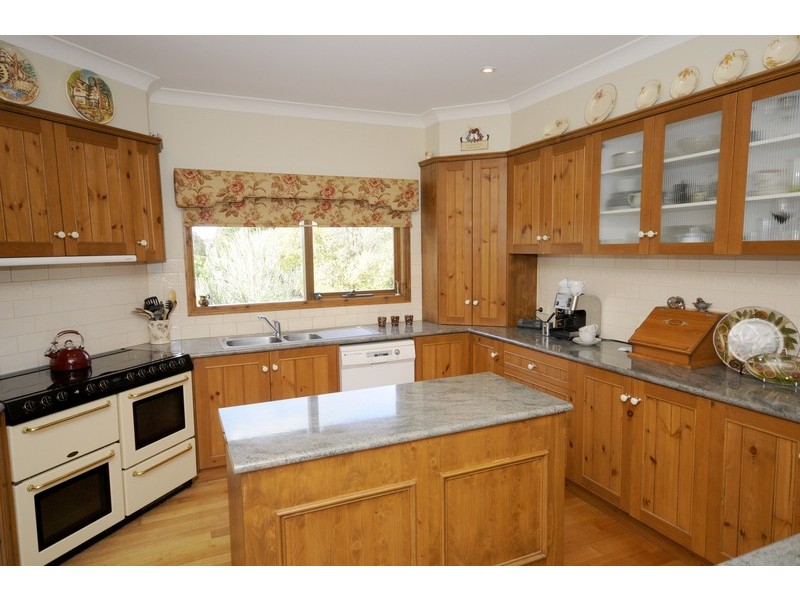 22 Newcombe Street, Drysdale VIC 3222