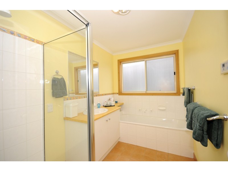 3 Bay Shore Avenue, Clifton Springs VIC 3222