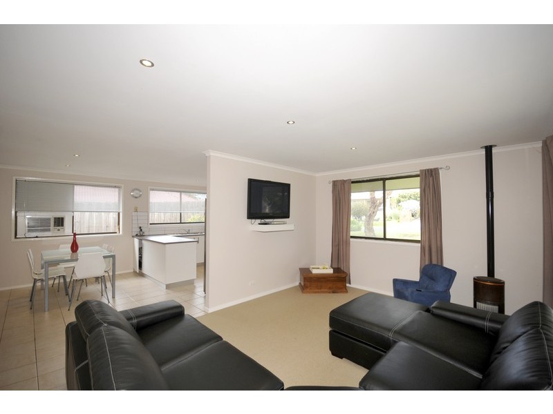 71 Bunganowee Drive, Clifton Springs VIC 3222