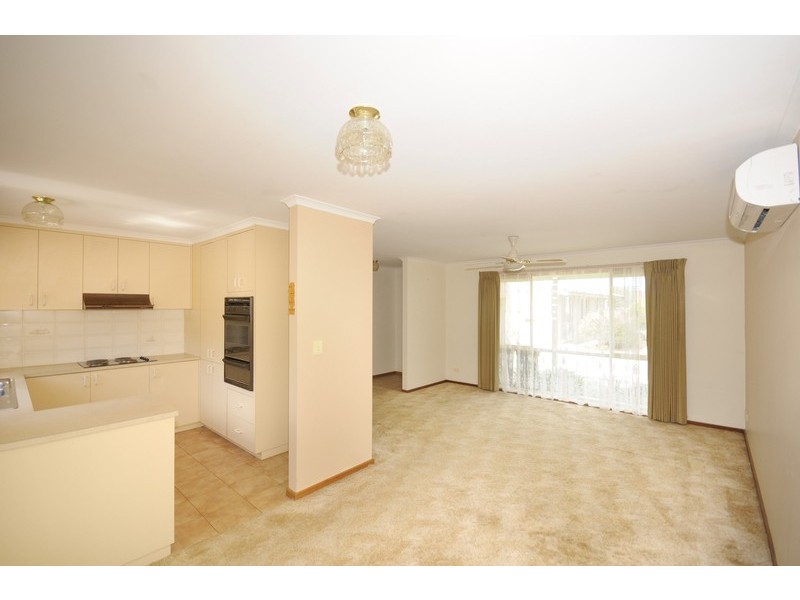 2/17 Tony Street, Drysdale VIC 3222