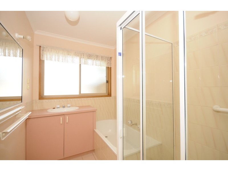 2/17 Tony Street, Drysdale VIC 3222