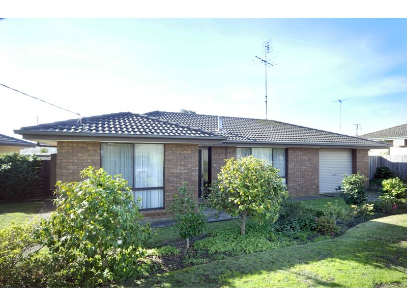 3 Carolina Way, Clifton Springs VIC 3222