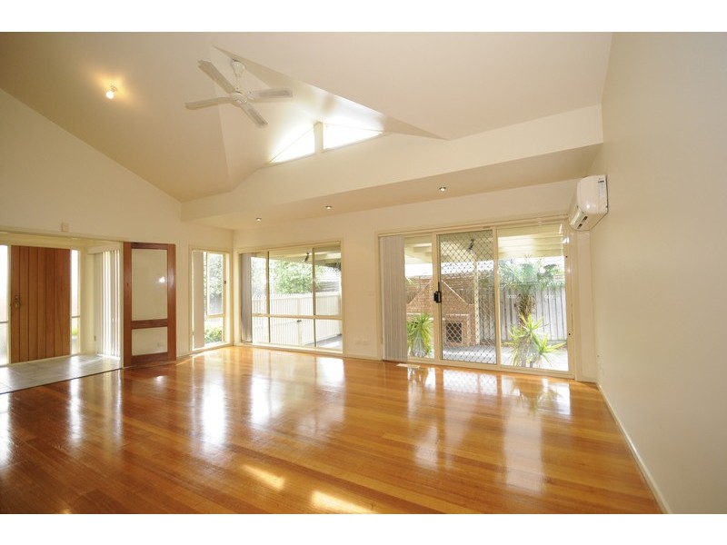 27 Heytesbury Drive, Leopold VIC 3224