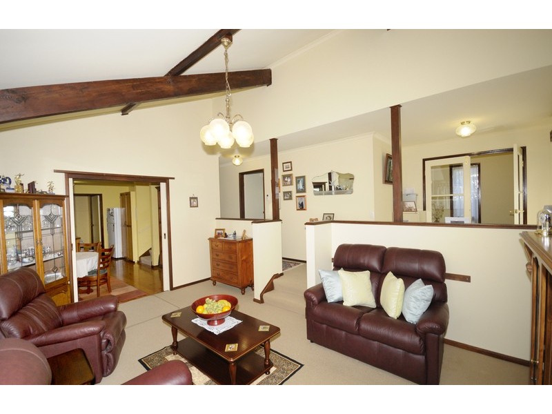 8 Bennett Street, Drysdale VIC 3222