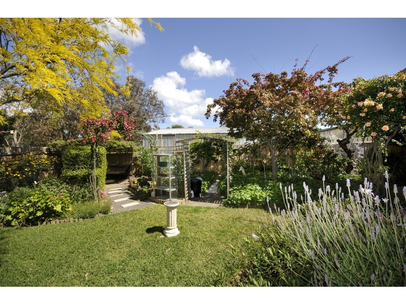 8 Bennett Street, Drysdale VIC 3222