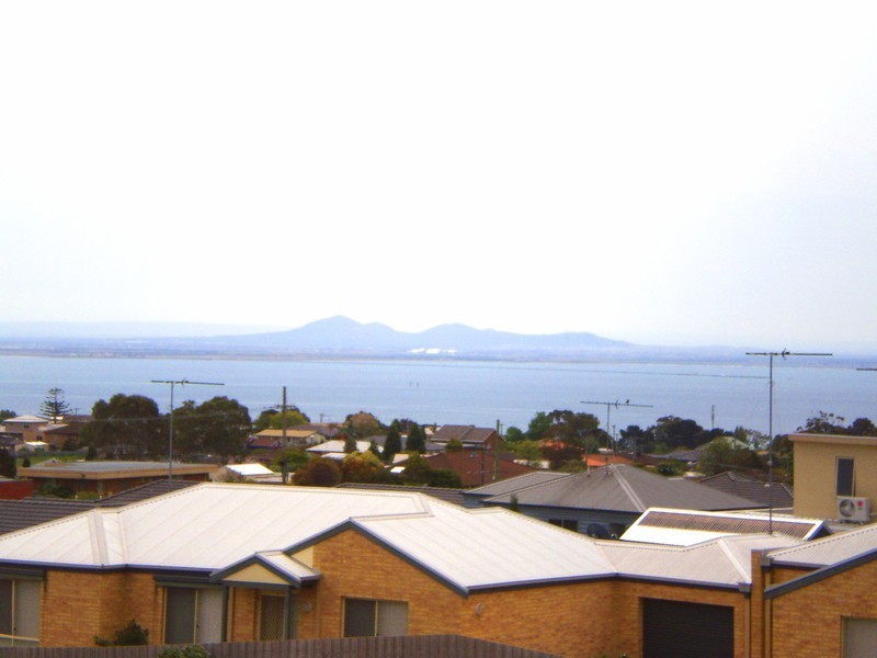 2-4 Bayvista Parade, Drysdale VIC 3222