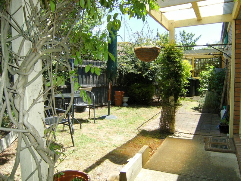 2/13 Diana Court, Drysdale VIC 3222