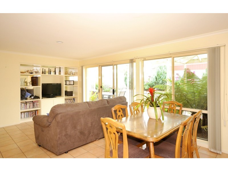 10 Eastwood Crescent, Drysdale VIC 3222