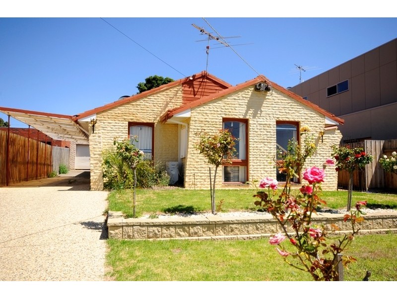 10 Goondiwindi Avenue, Clifton Springs VIC 3222