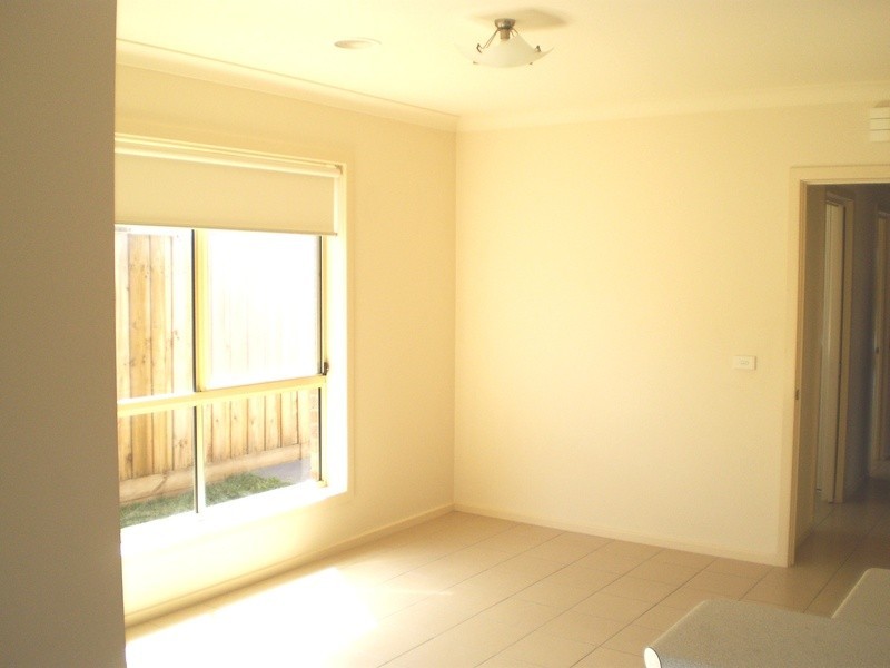 6 De Vere Court, Belmont VIC 3216