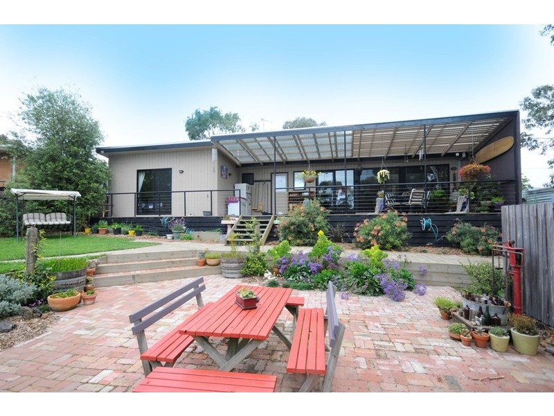 19 Deburgh Road, Drysdale VIC 3222