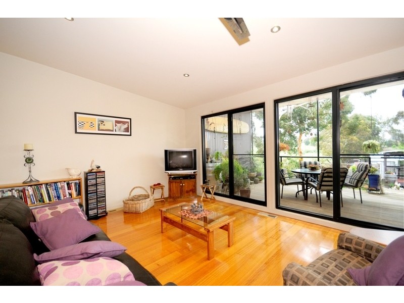 19 Deburgh Road, Drysdale VIC 3222