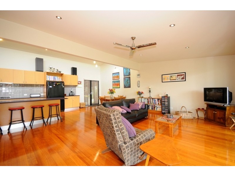 19 Deburgh Road, Drysdale VIC 3222