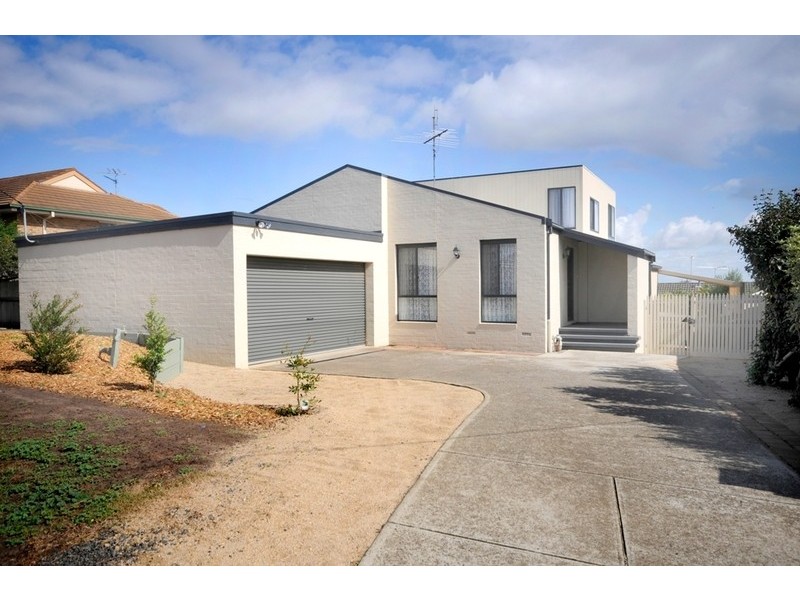 22 Lacoora Avenue, Clifton Springs VIC 3222