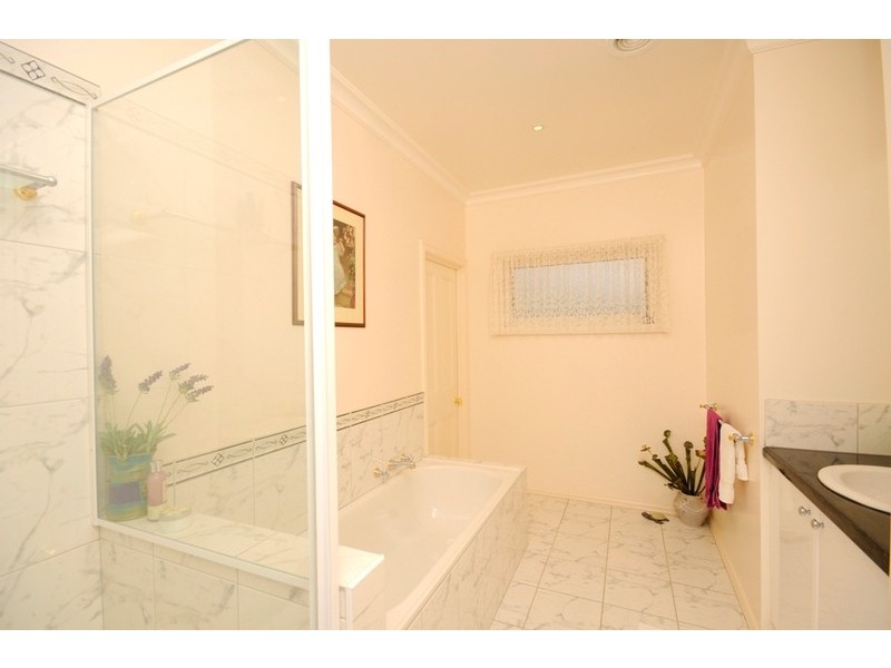 13 Wintersun Court, Clifton Springs VIC 3222