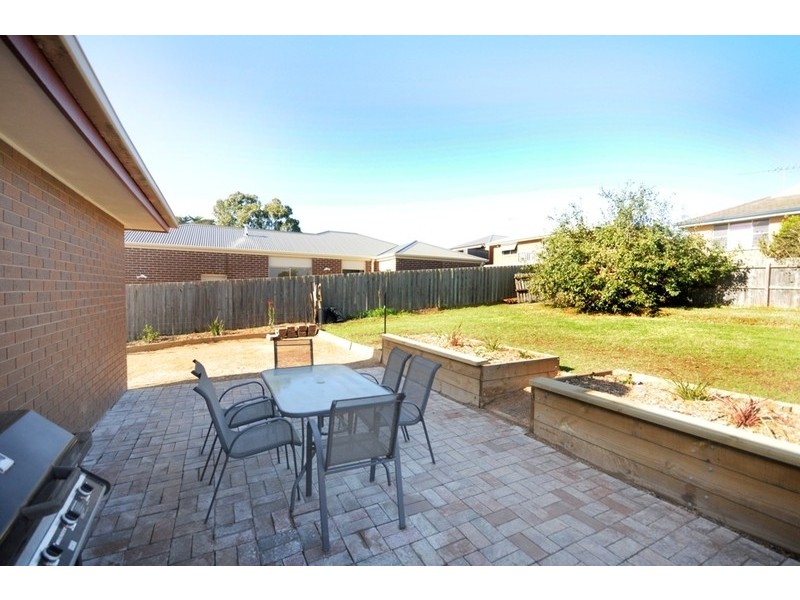 26 Maraboora Avenue, Clifton Springs VIC 3222