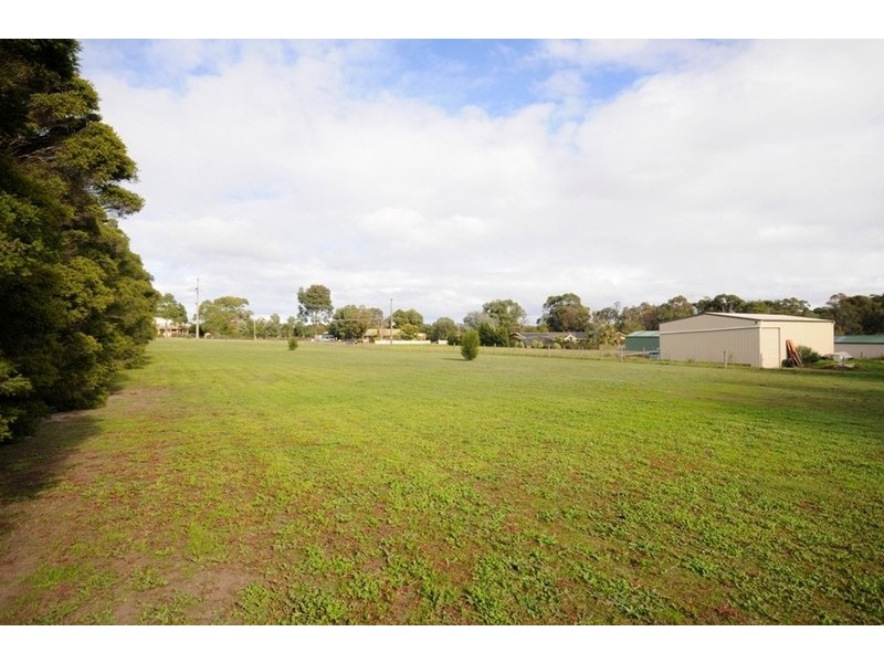 20 Bridge Street, Drysdale VIC 3222