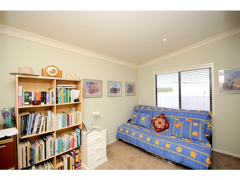17/300 Clifton Avenue, Leopold VIC 3224