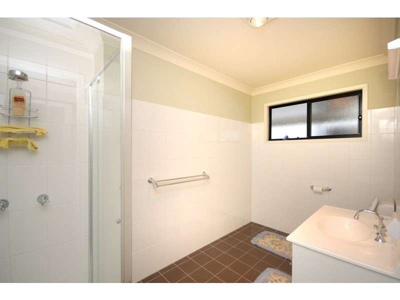 17/300 Clifton Avenue, Leopold VIC 3224