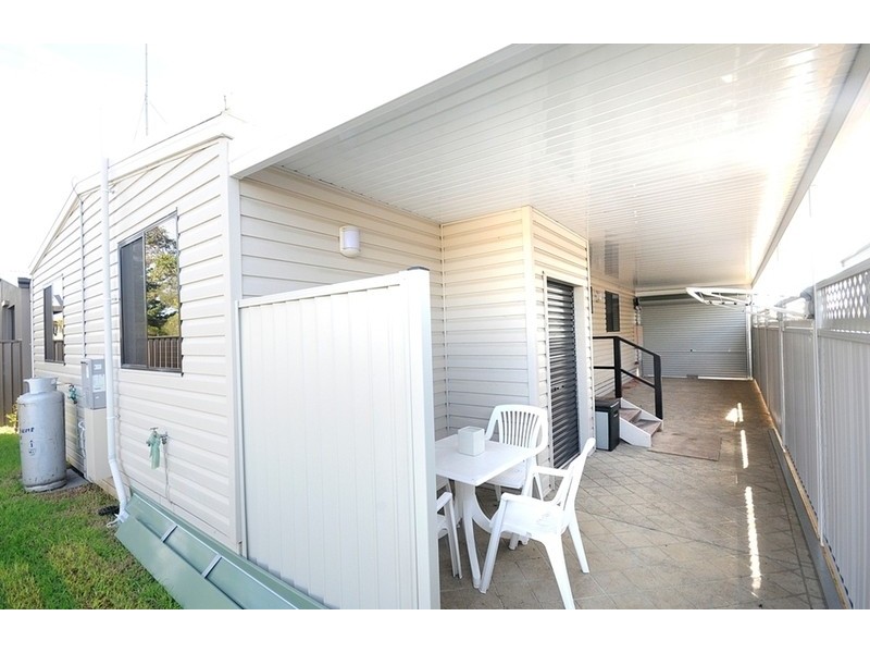 17/300 Clifton Avenue, Leopold VIC 3224
