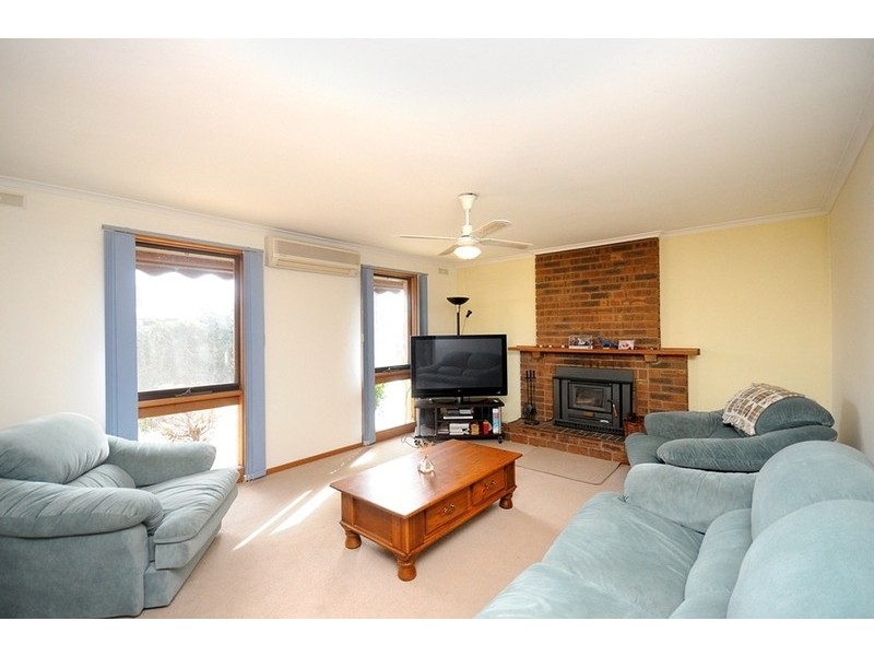 24 Bullimah Avenue, Clifton Springs VIC 3222