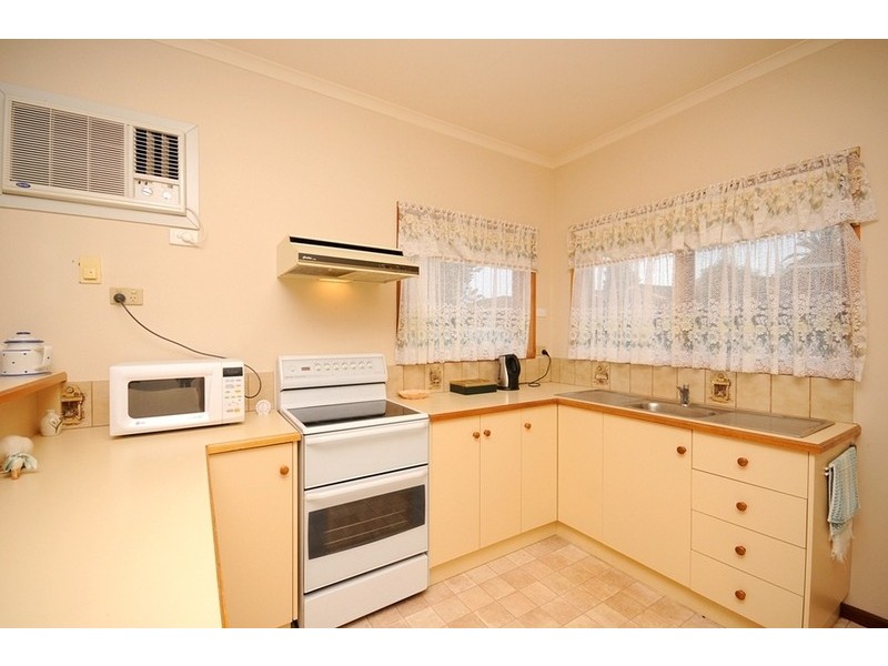 1/10 Diana Court, Drysdale VIC 3222