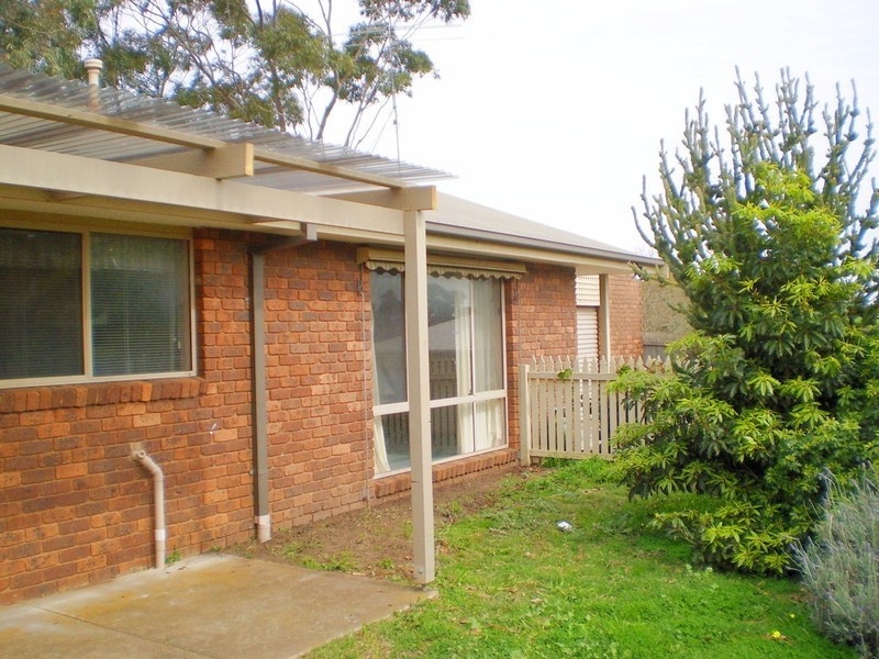 2/12 Karrin Court, Clifton Springs VIC 3222