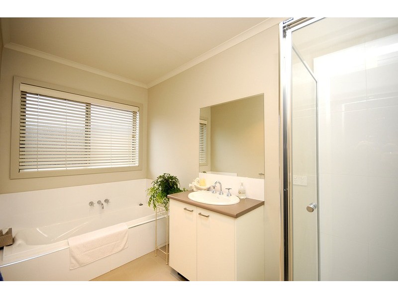 8/66 Wyndham Street, Drysdale VIC 3222