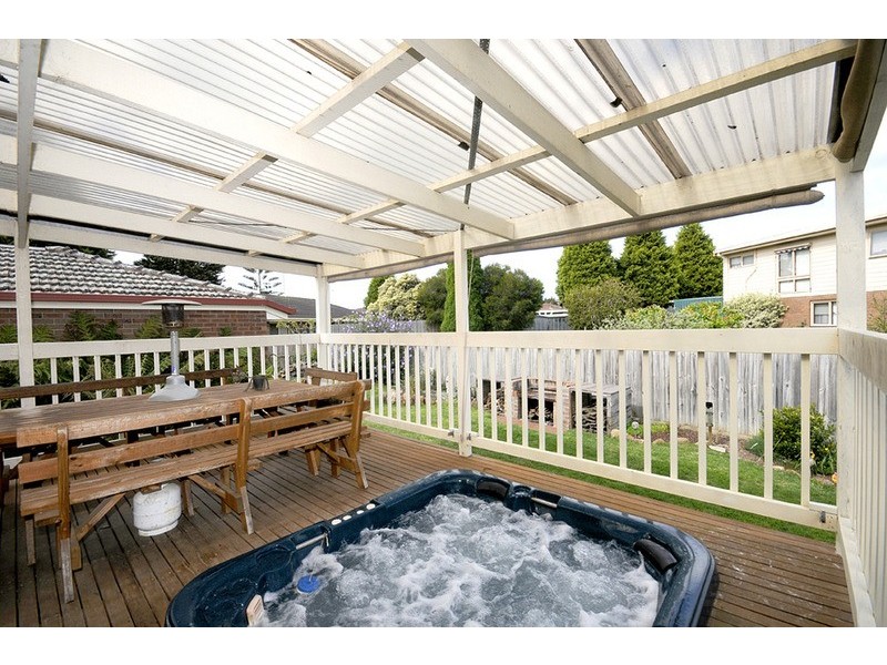 15 Coronae Drive, Clifton Springs VIC 3222