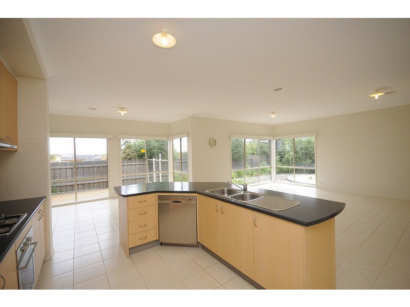 41 Warrawee Road, Leopold VIC 3224