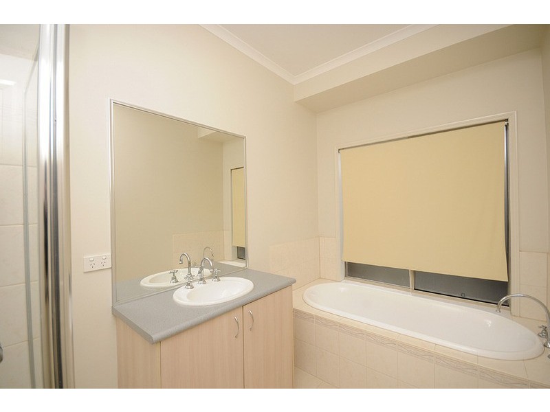 41 Warrawee Road, Leopold VIC 3224