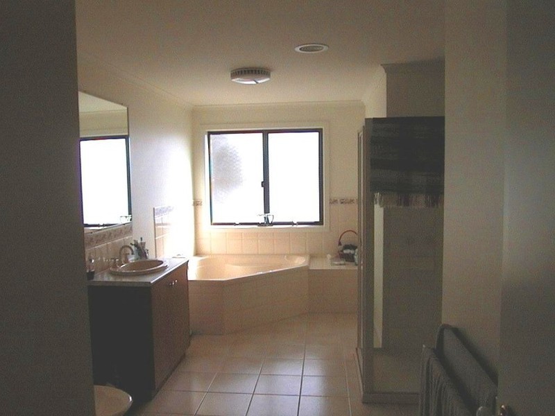 10 Lacorra Court, Clifton Springs VIC 3222