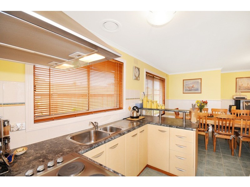 8 Coral Court, Clifton Springs VIC 3222