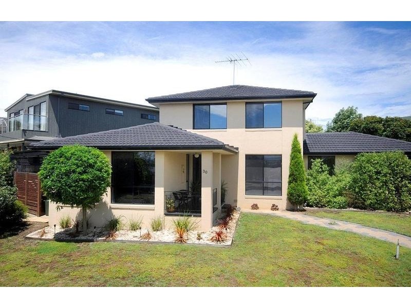 30 Darrambal Crescent, Leopold VIC 3224