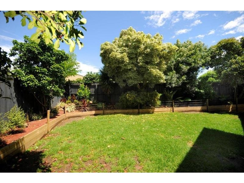 30 Darrambal Crescent, Leopold VIC 3224