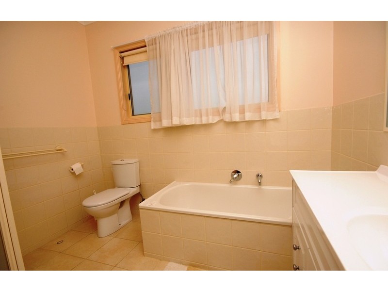 5 Ernstine Way, Drysdale VIC 3222